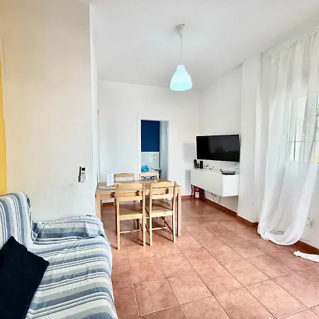 Car Apar - Ground-floor 40 M From La Carihuela - Ac, No Stairs *